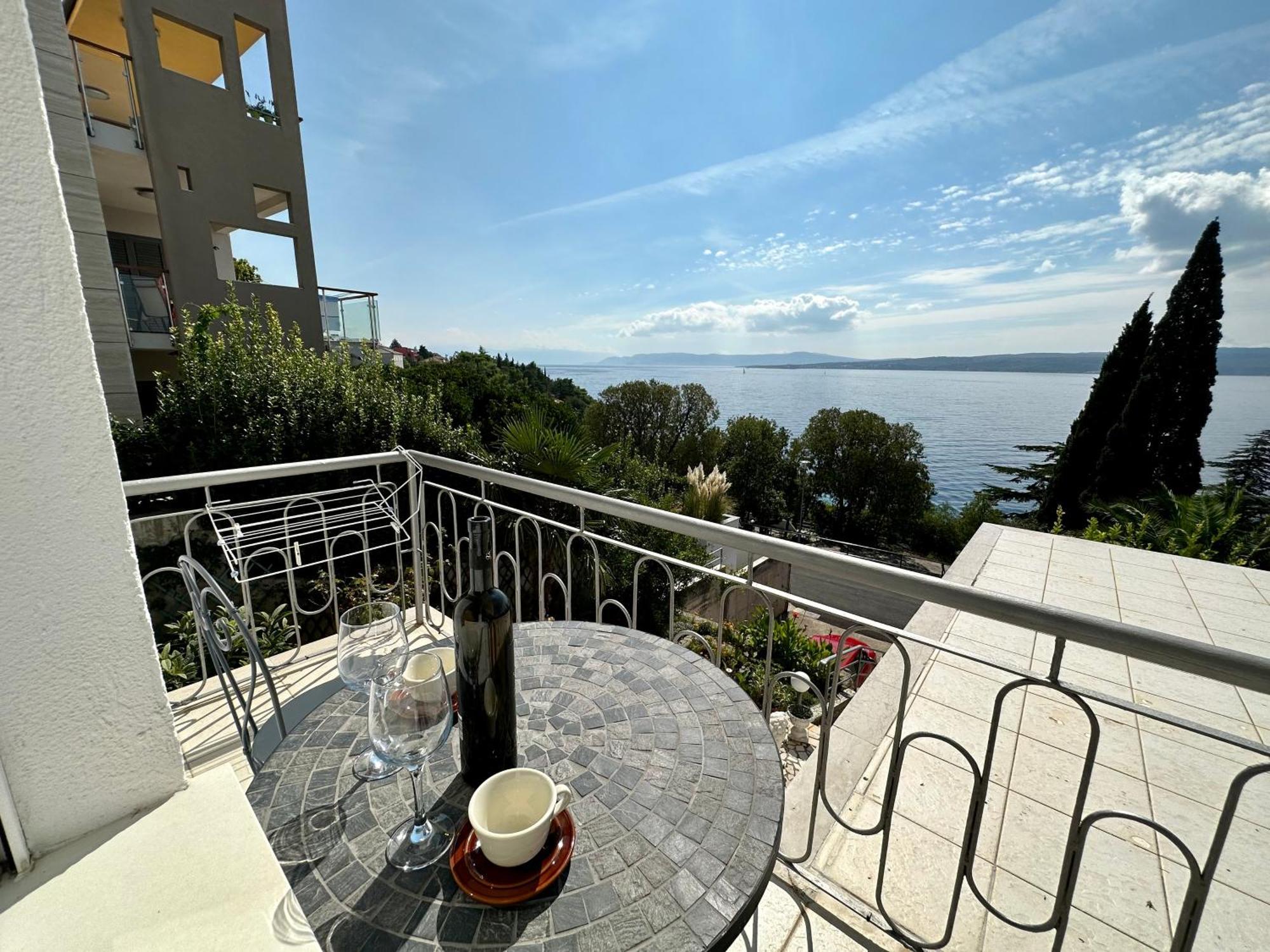 Apartmani Loki Dramalj Luaran gambar